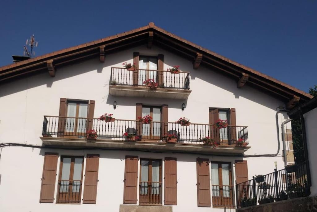 Апартаменты Gartzinea, Amplia Y Preciosa Vivienda Rural Ezkurra Экстерьер фото